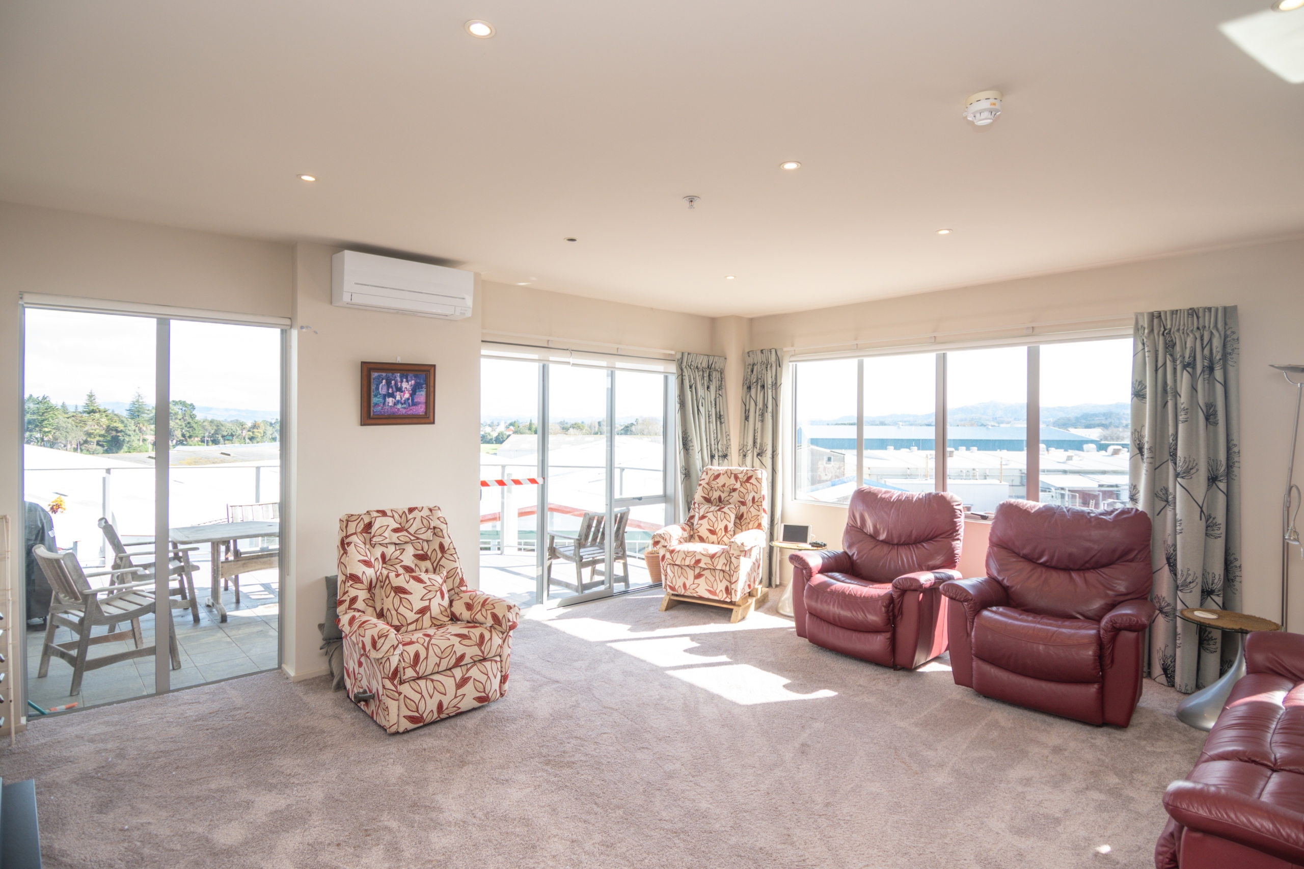 High end apartment with multiple views!