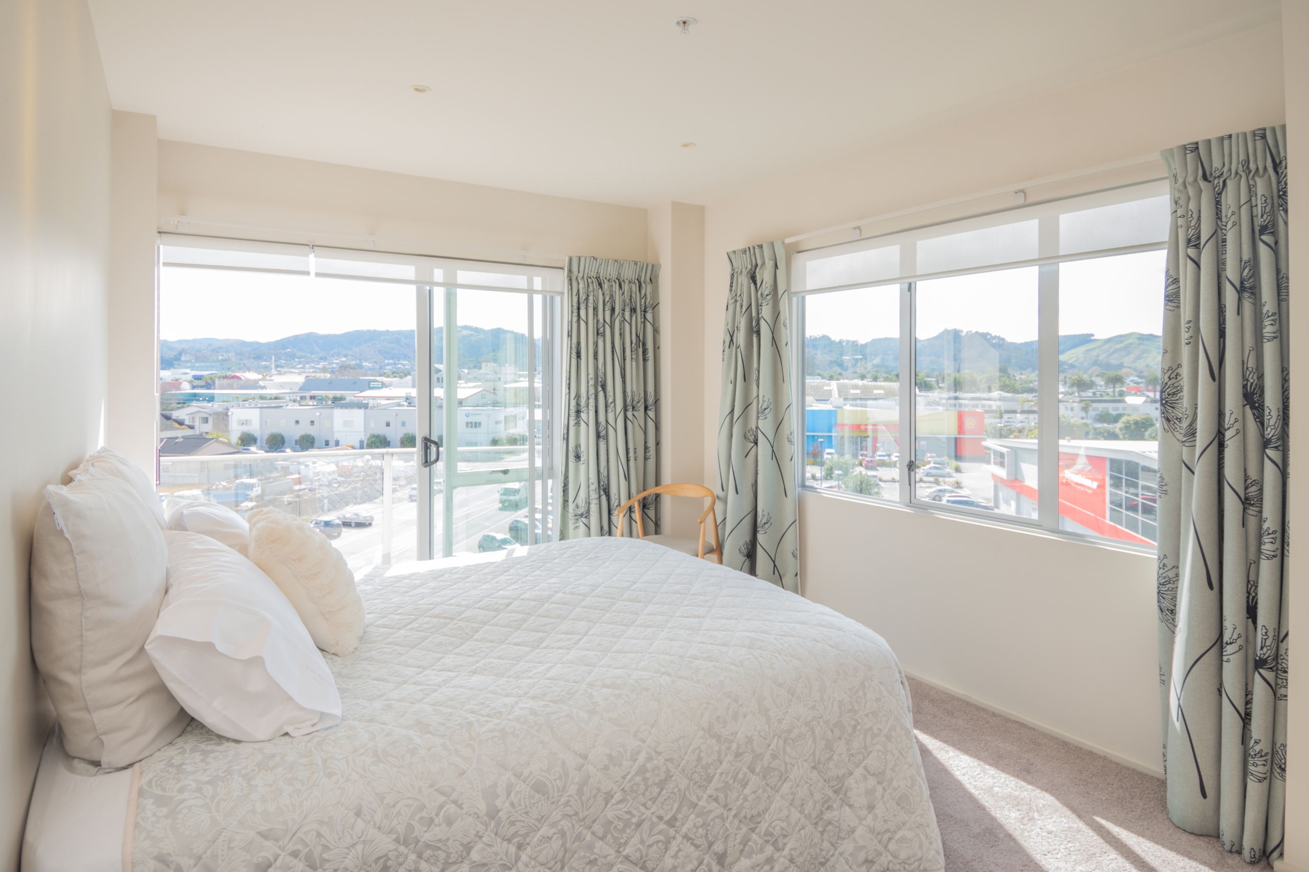 High end apartment with multiple views!