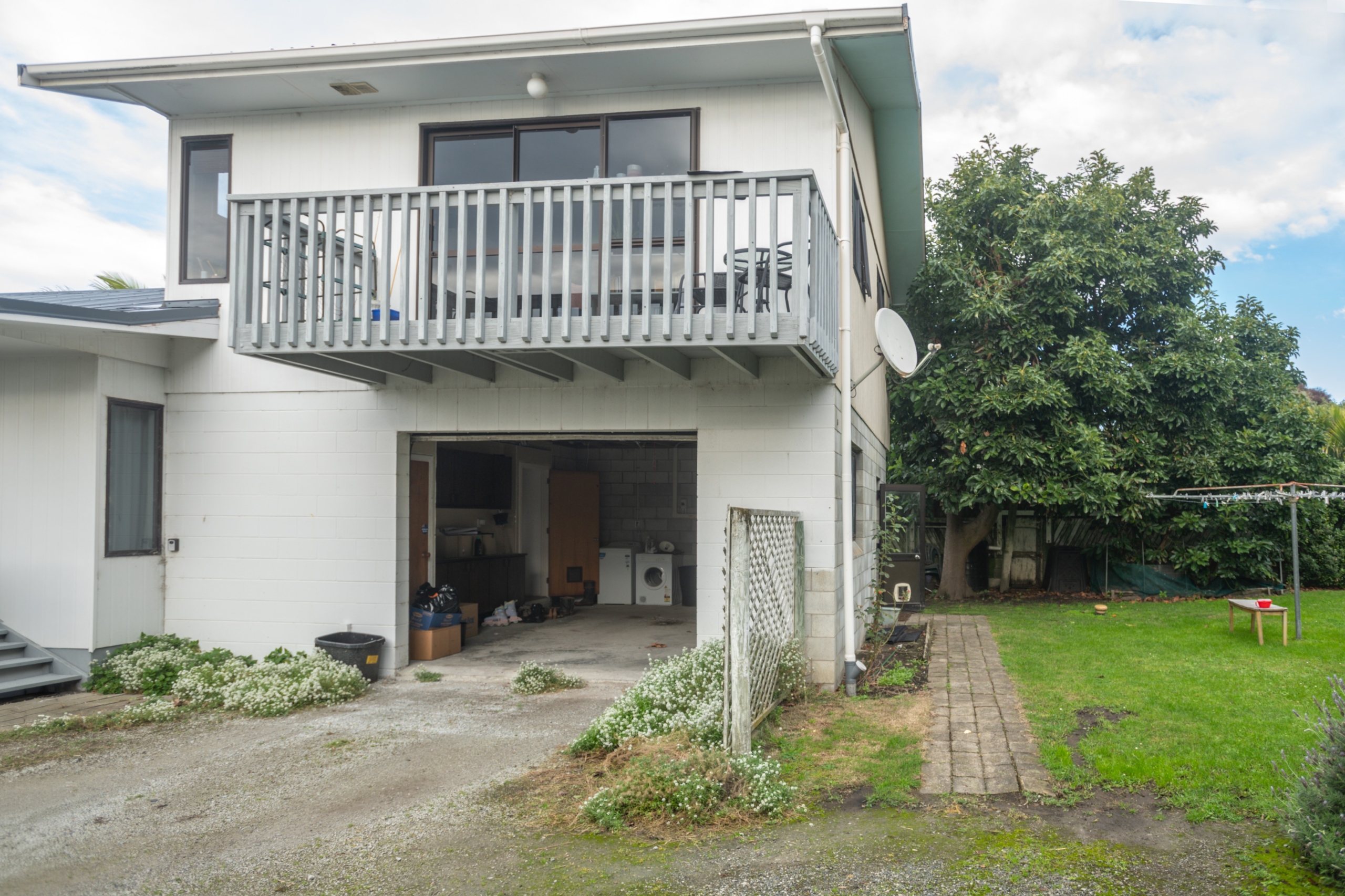 Across from the beach for summer! Ref 46WAI