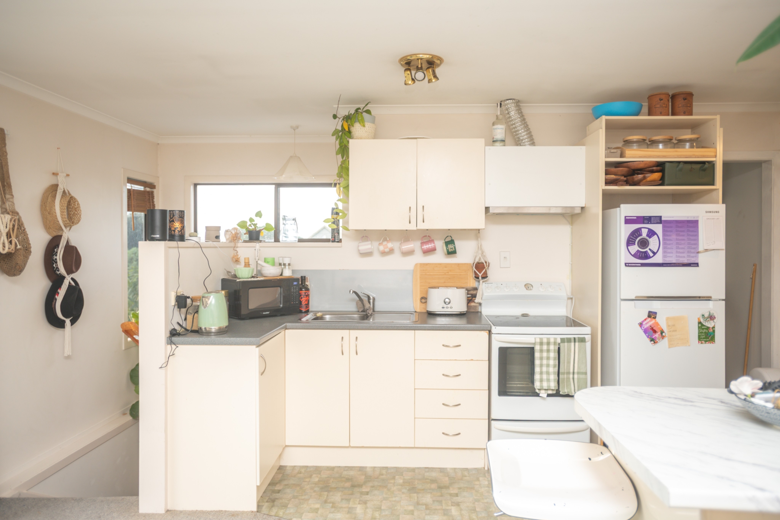 Across from the beach for summer! Ref 46WAI