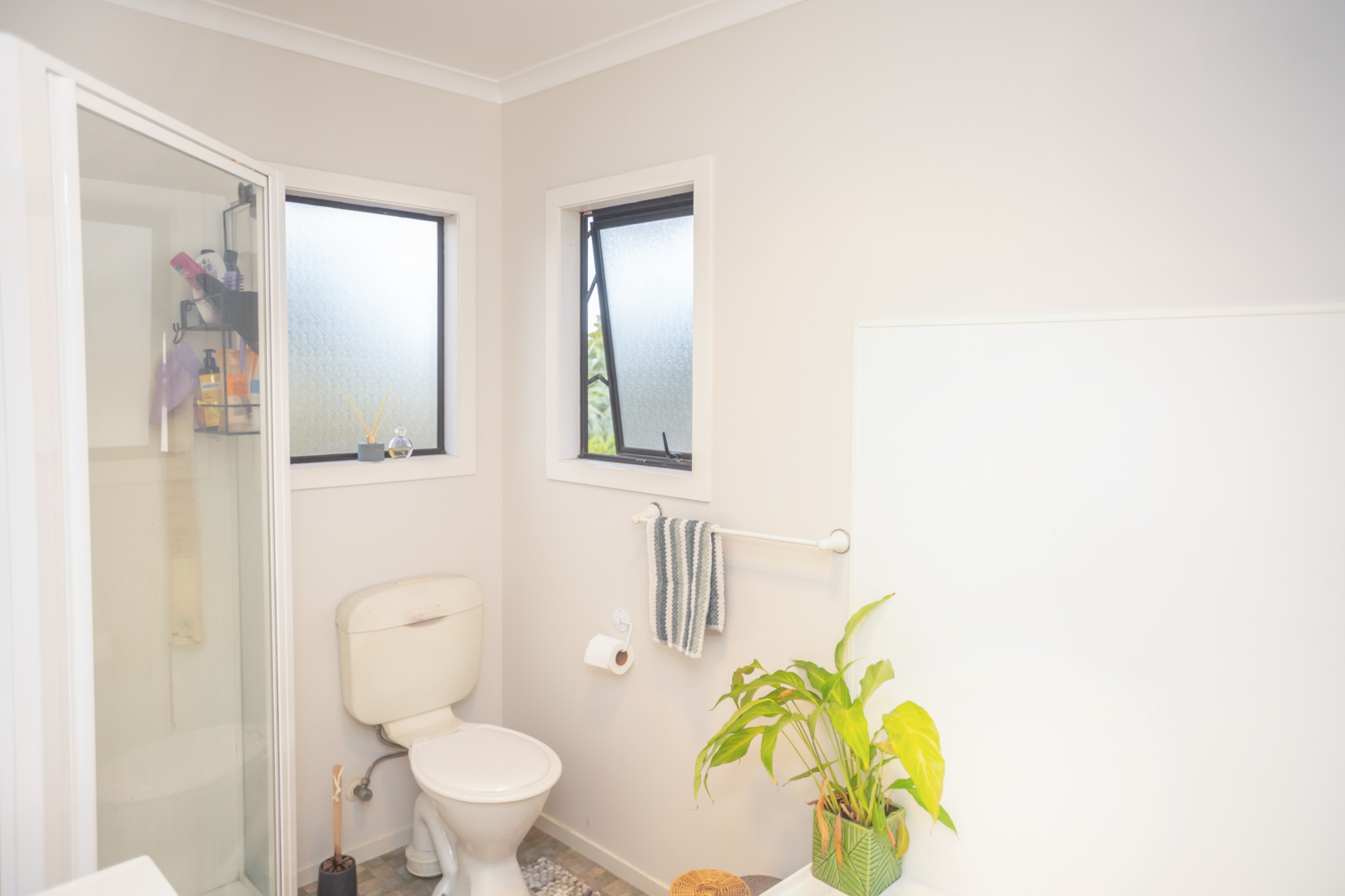 Across from the beach for summer! Ref 46WAI